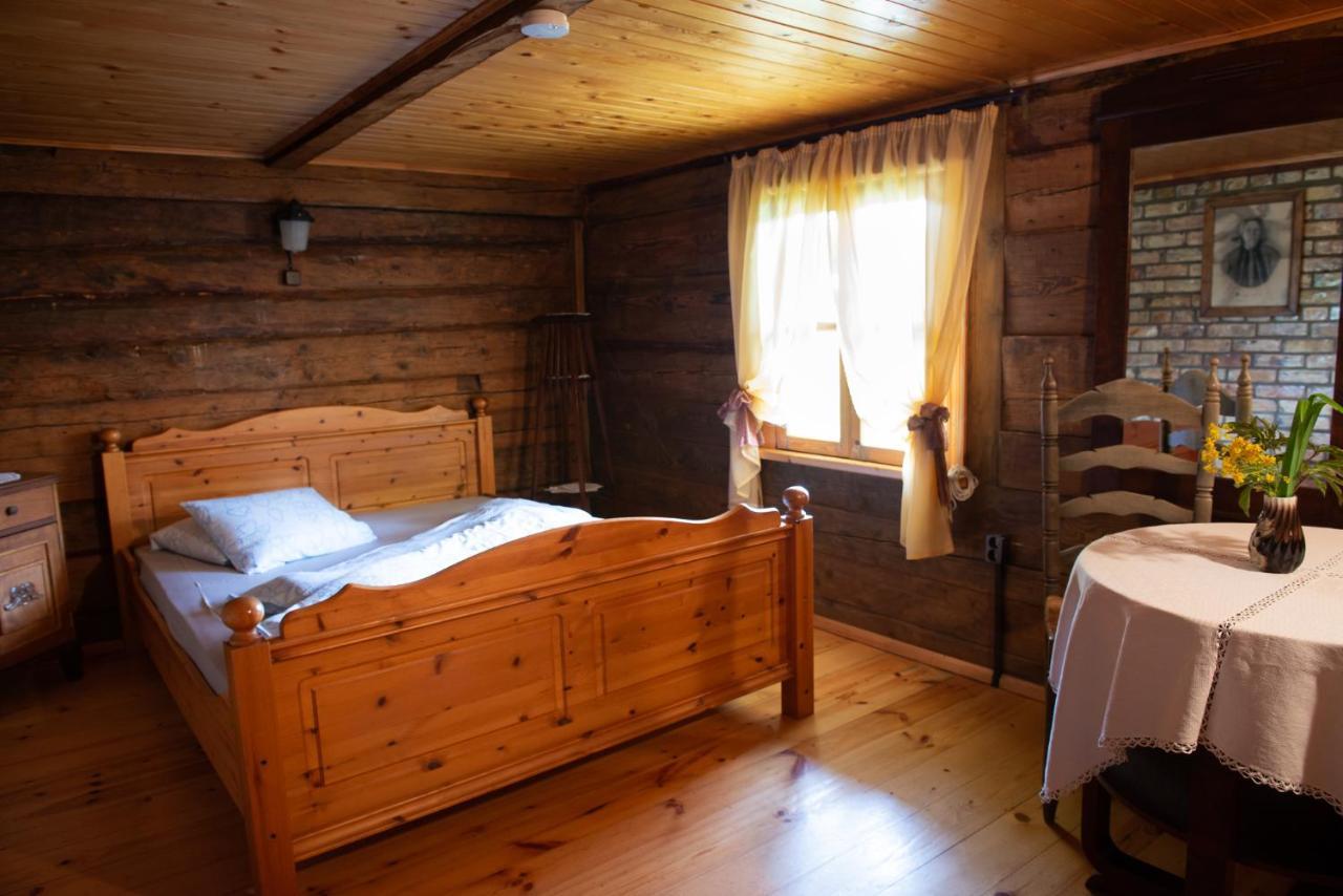Hotel Ergli à Bernāti Extérieur photo