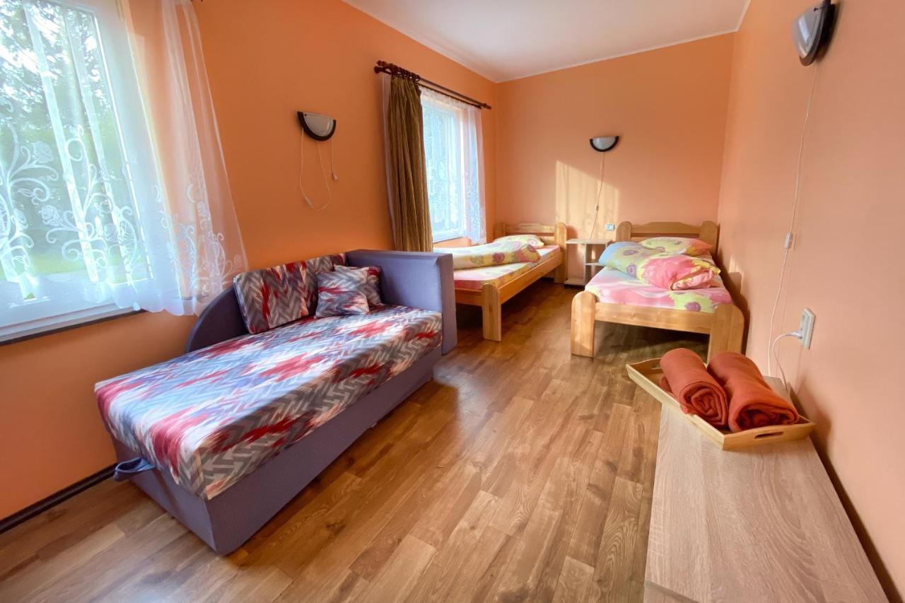 Hotel Ergli à Bernāti Extérieur photo